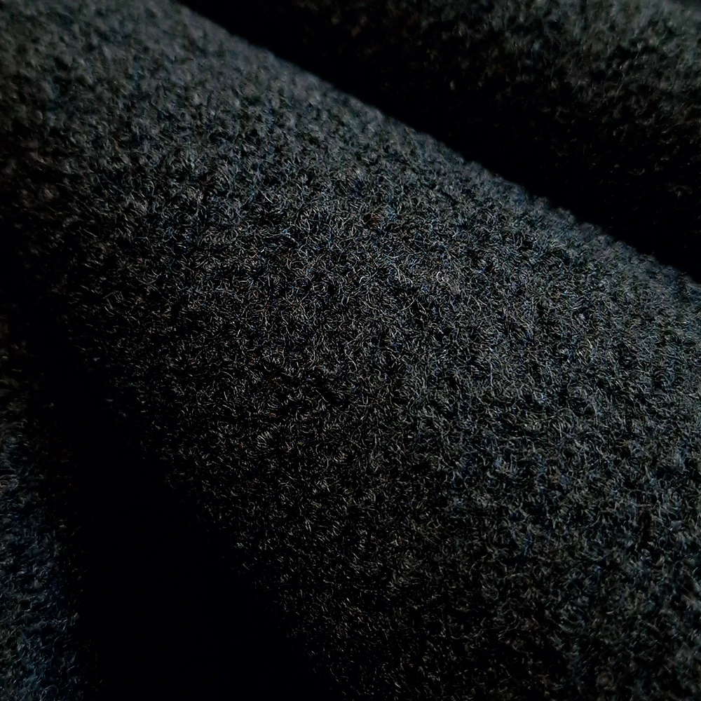 pařená vlna, černá