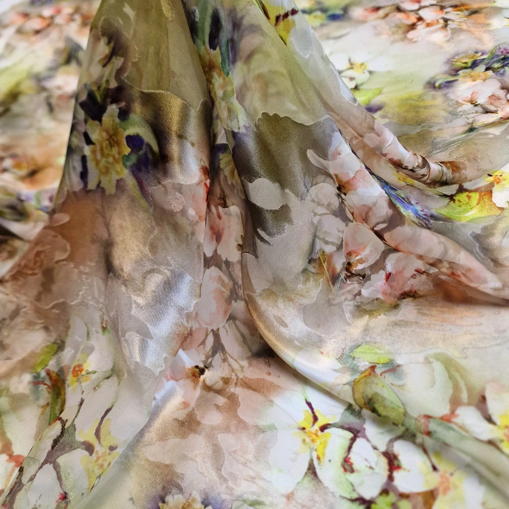 hedvábí DEVORÉ, pastelové květy