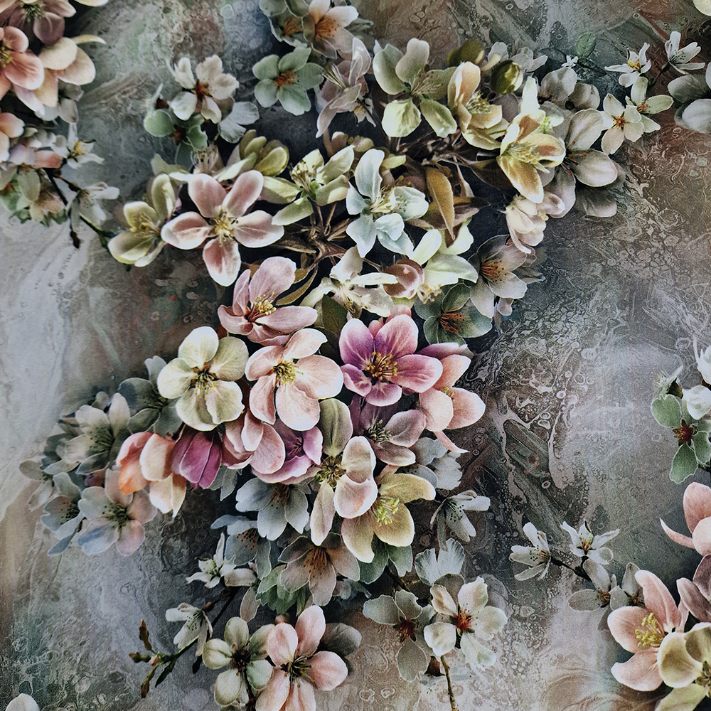 satén pastelové květy