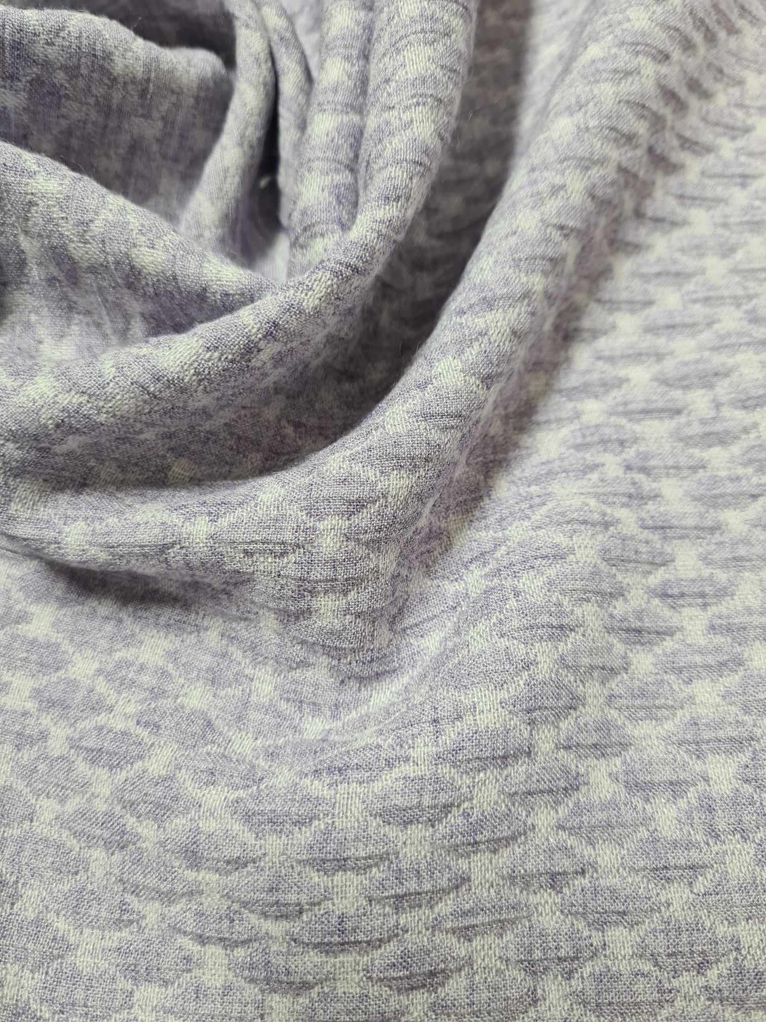 úplet s plastickým vzorem, lila/sv.šedá