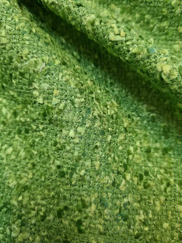 kostýmovka typu Chanel, jednobarevná, jarní zelená