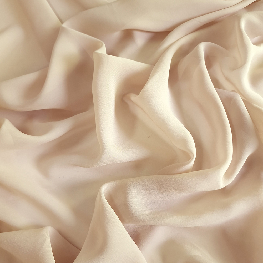 hedvábný crep georgette, světlé caffe latte