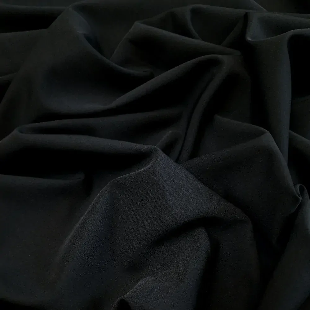 kostýmovka/šatovka elast. cady, černá