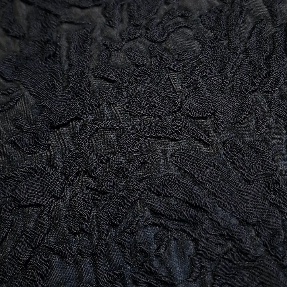 vrstvený oděvní "neopren", čerené květy