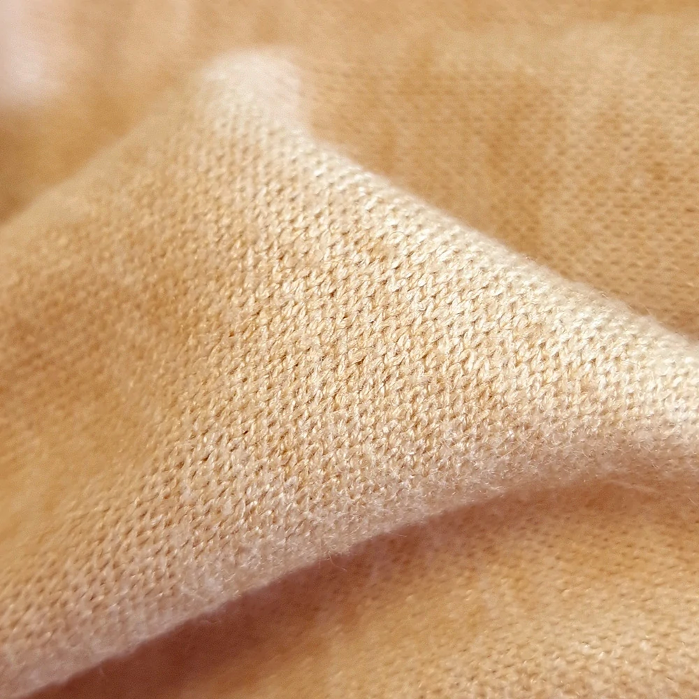 svetříkový úplet s angorskou vlnou, béžovožlutý melange