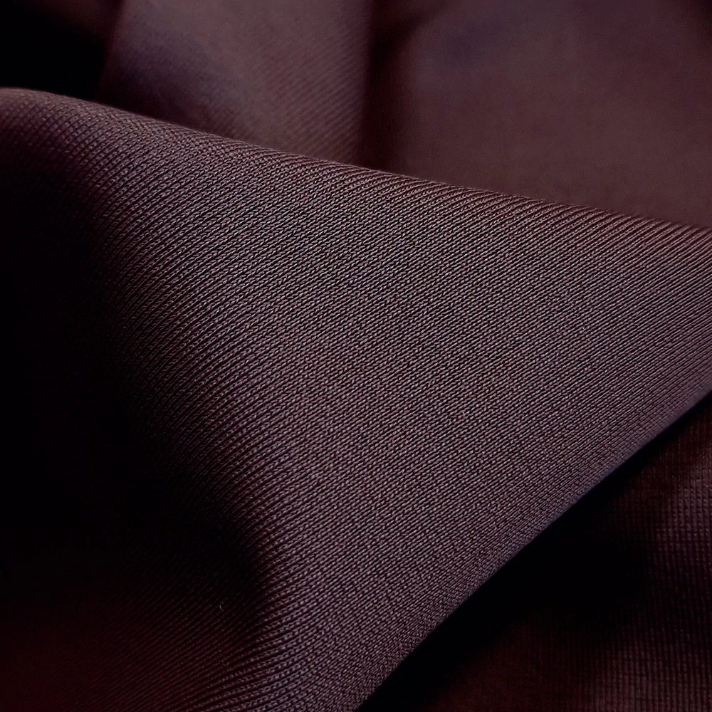 plavkovina, mat, hnědá