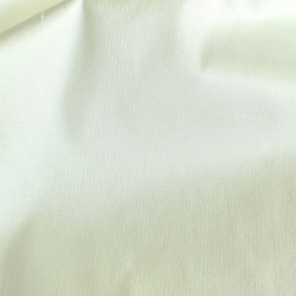 hedvábí, hladký šantung ivory
