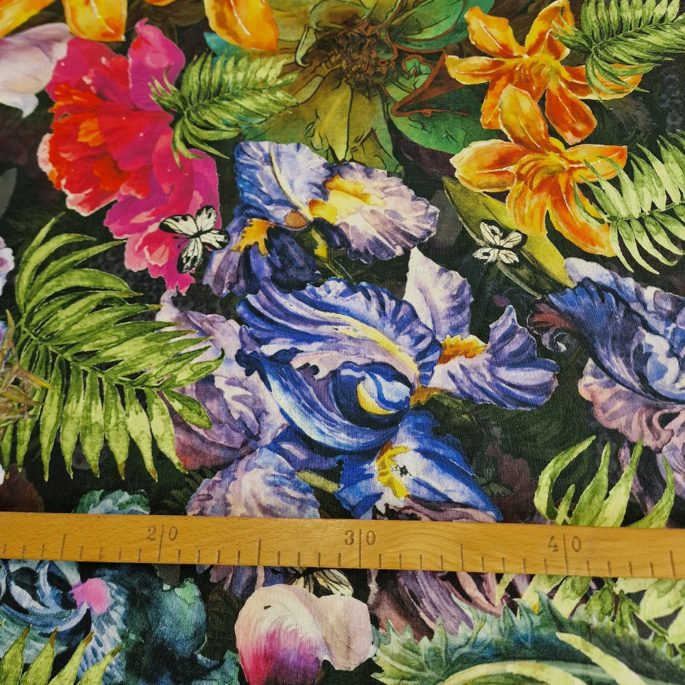 len, vzor květy, černá