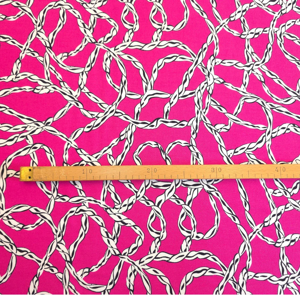 viskózová šatovka s keprovou vazbou, vzor lana magenta
