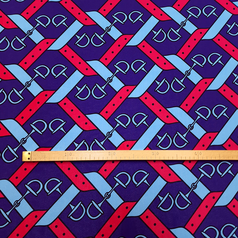 hedvábný crepe de chine, fialovorůžový vzor