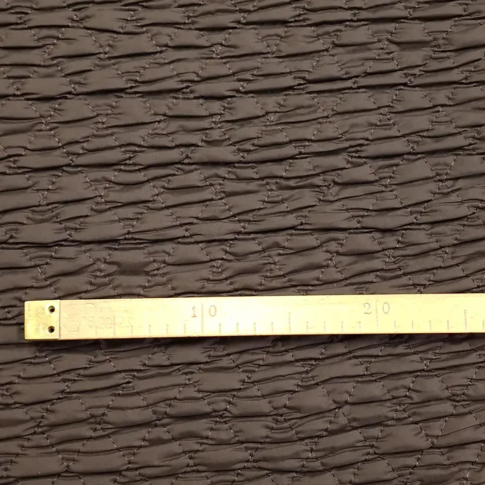 elastický prošev, hnědá