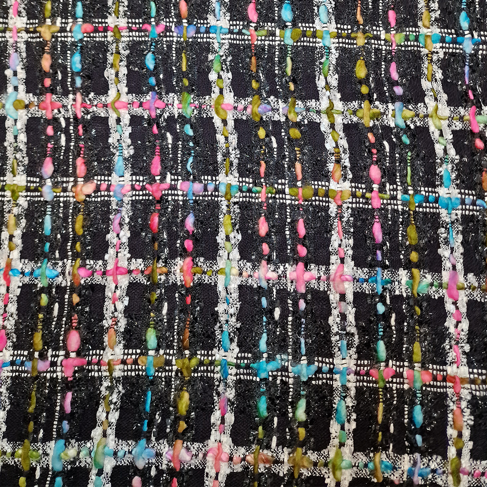 kostýmovka typu Chanel, Universe