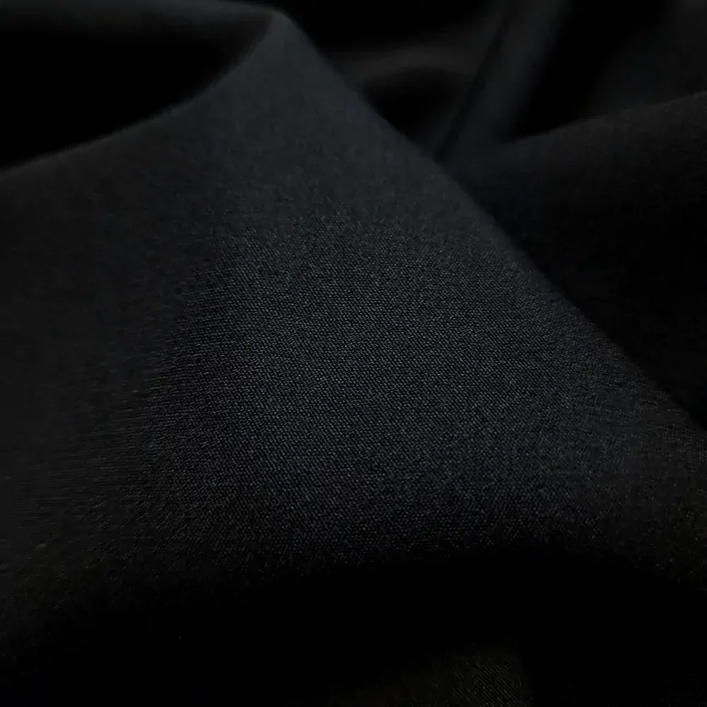 kostýmovka/šatovka elast. cady, černá