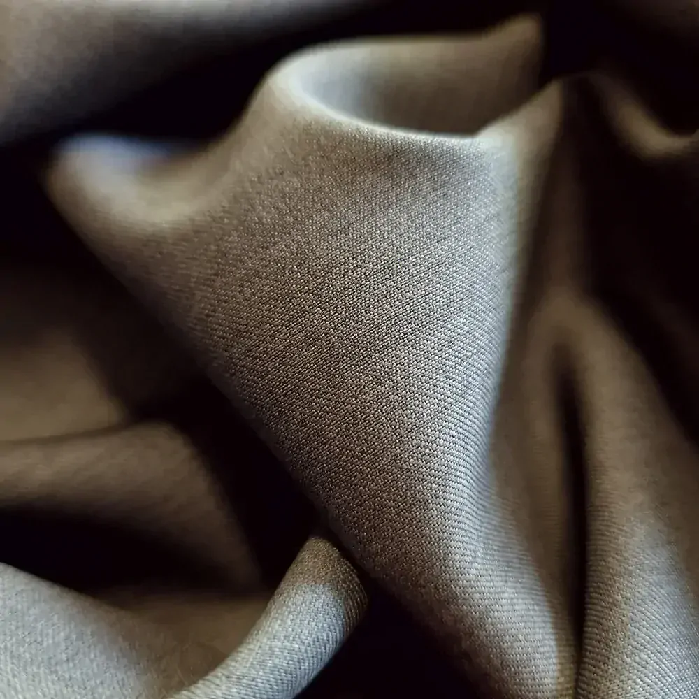 celoroční oblekovka/kostýmovka, vlna 120's, stř. šedá melange 35