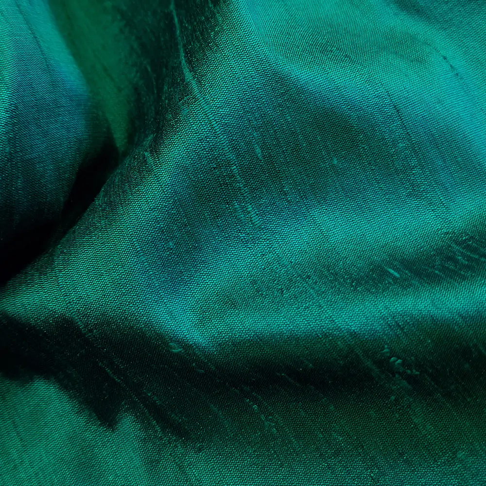 hedvábí, šantung s výraznou strukturou, šanžánový, smaragdová 144