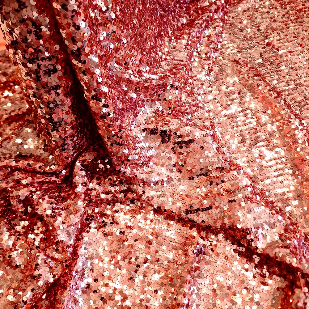 úplet s flitry, růžová broskvová