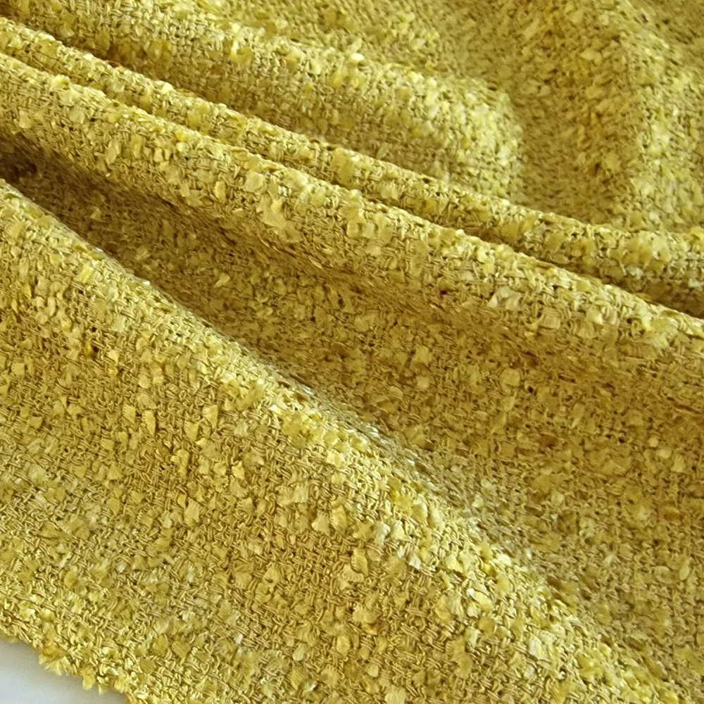 kostýmovka typu Chanel, jednobarevná, hořčicová žlutá
