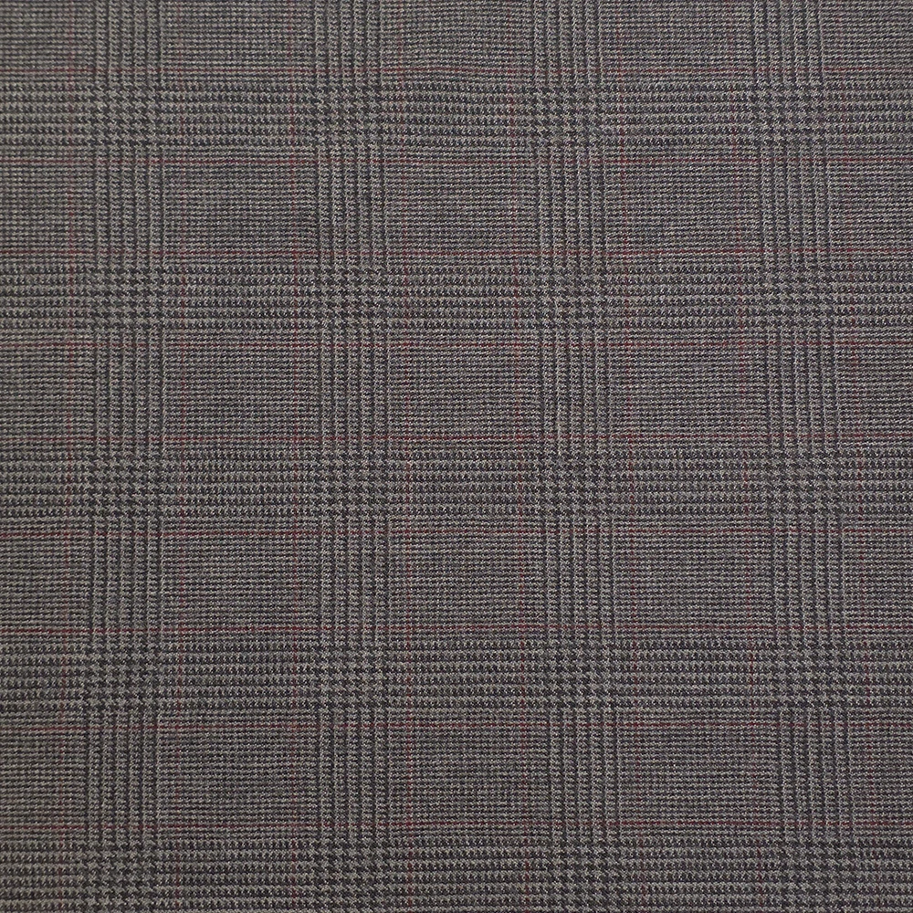 oblekovka, kostka s červenou nitkou