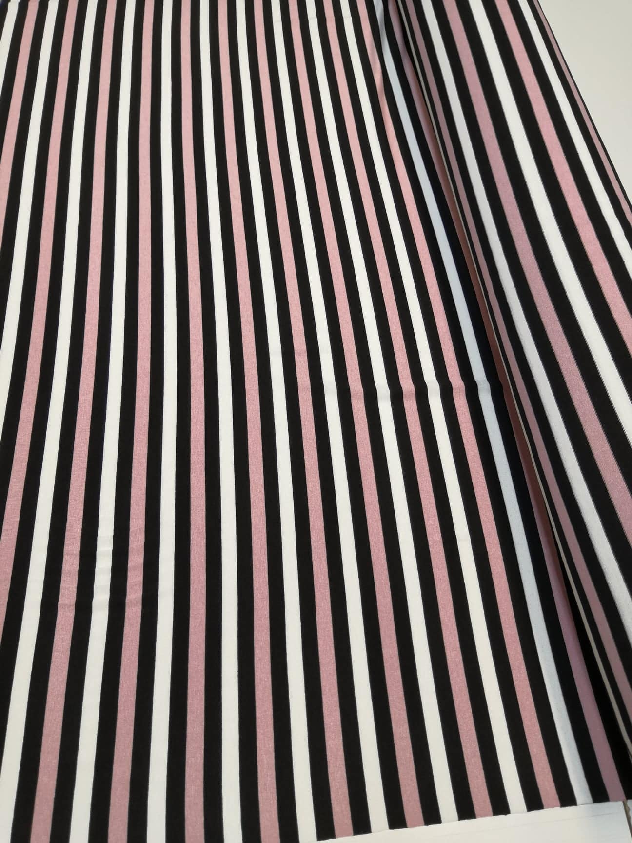 úplet proužek růžovo/bílo/černý