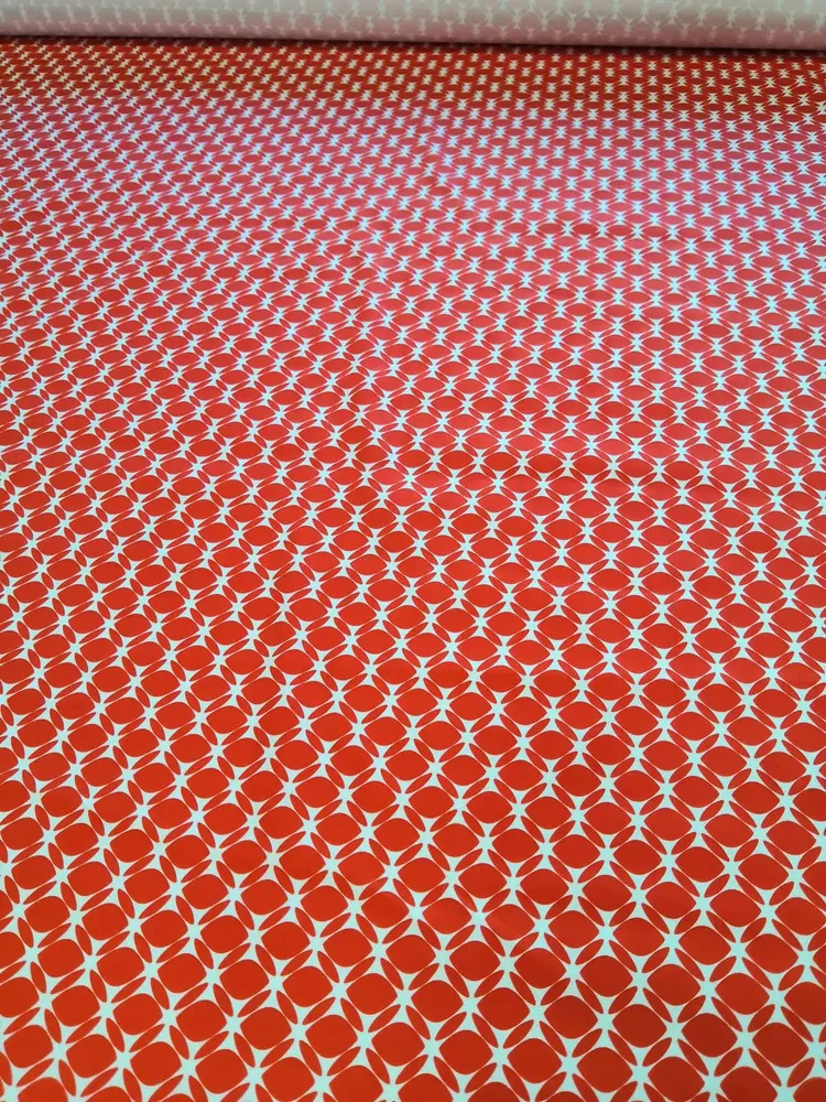 bavlněná elastická šatovka, červený vzor