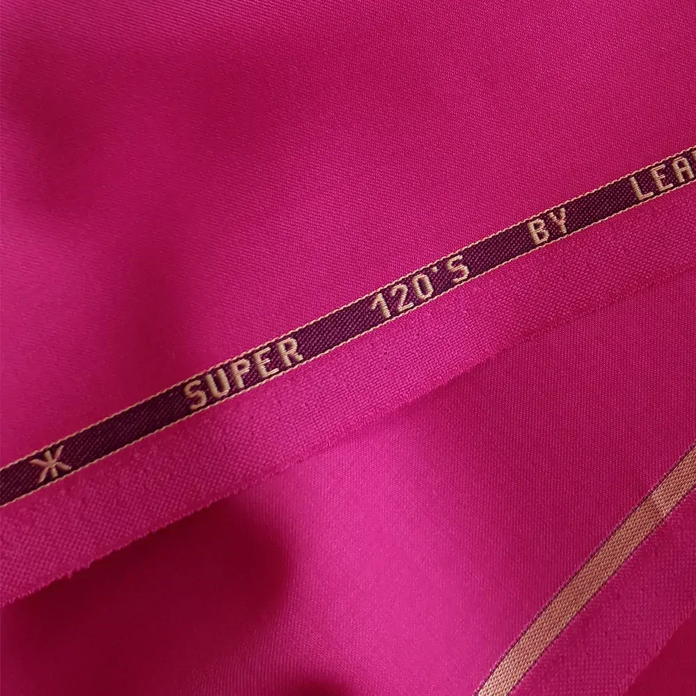 celoroční oblekovka/kostýmovka, vlna 120's, hot pink 5873