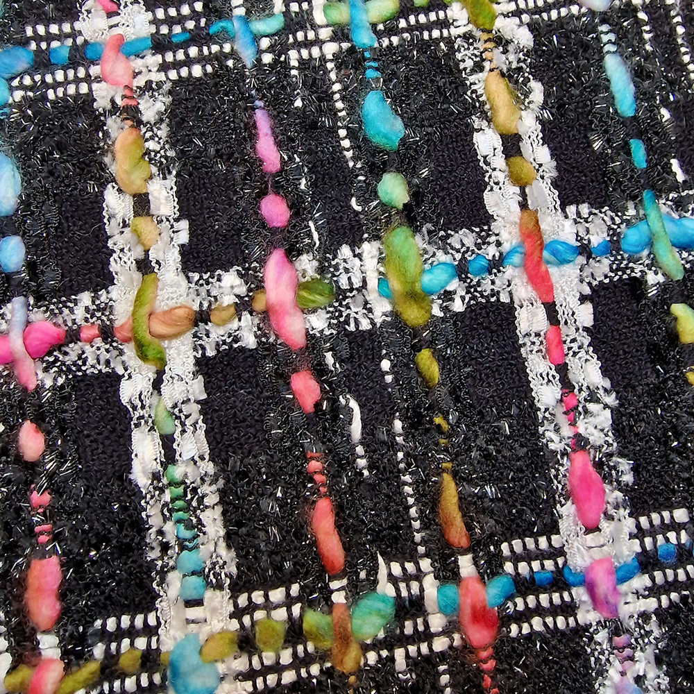 kostýmovka typu Chanel, Universe