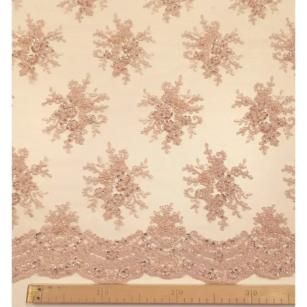 krajka vyširá na tylu s korálky, tělová