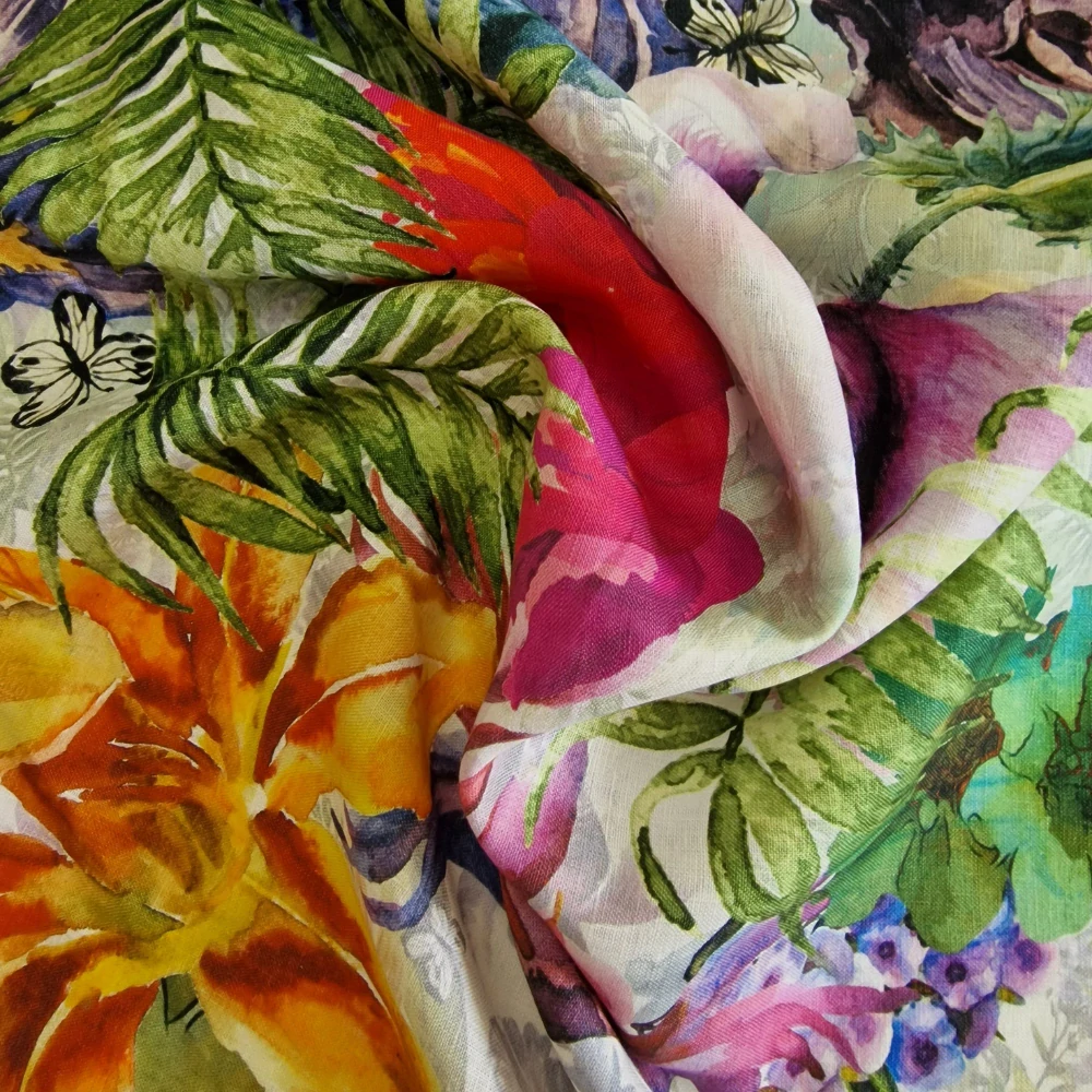 len, vzor květy, bílá