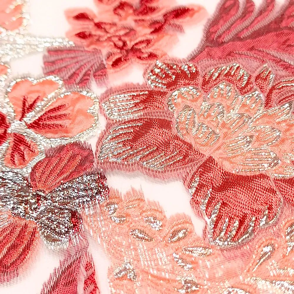 brokát/organza, zlatá-bordó-lososová