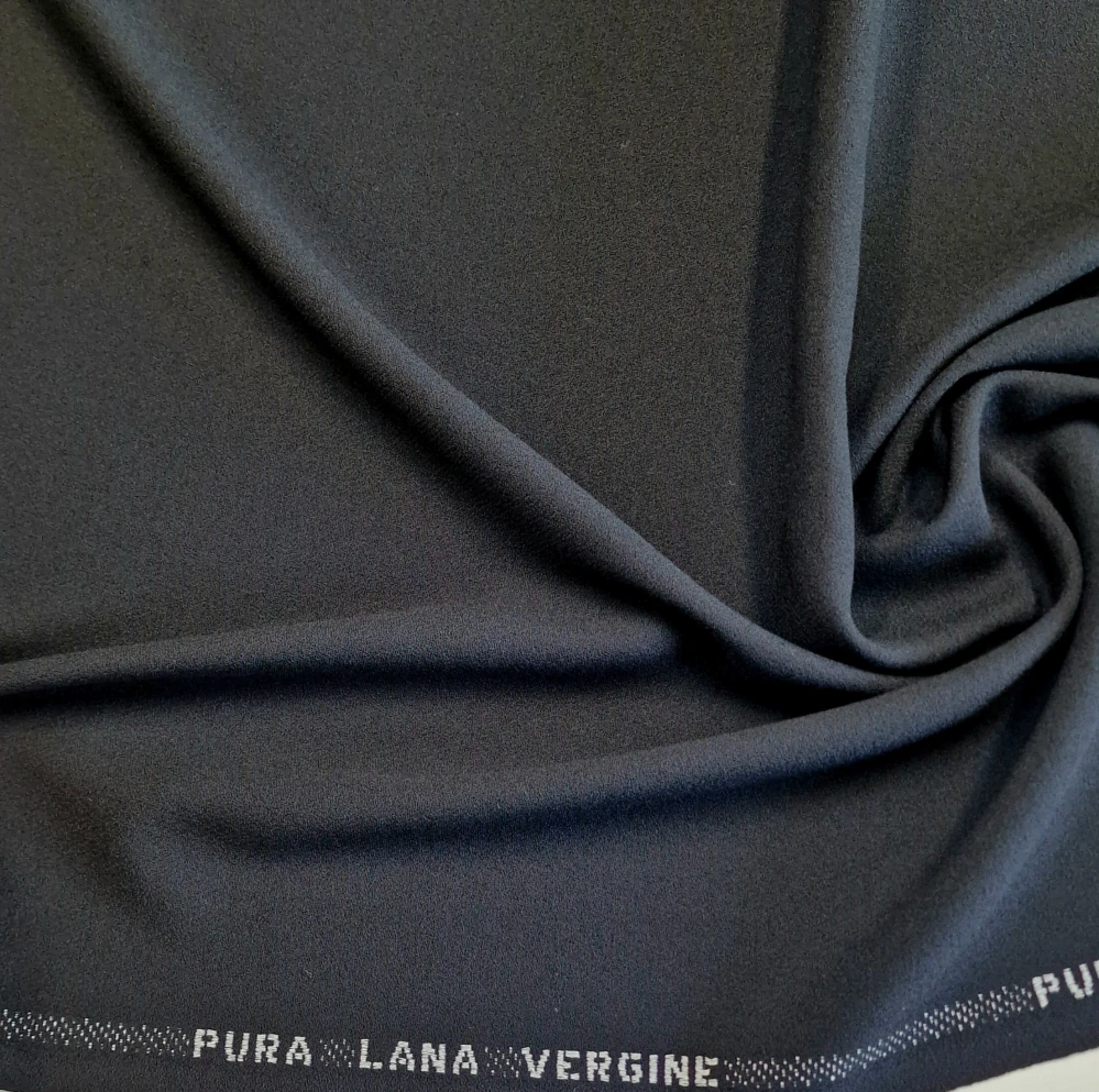 vlněný double krep, černá