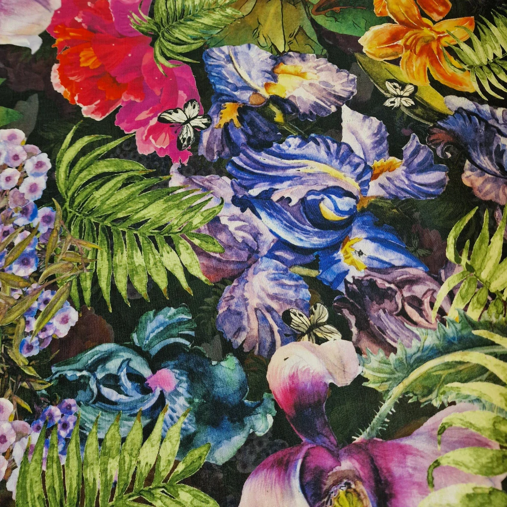 len, vzor květy, černá