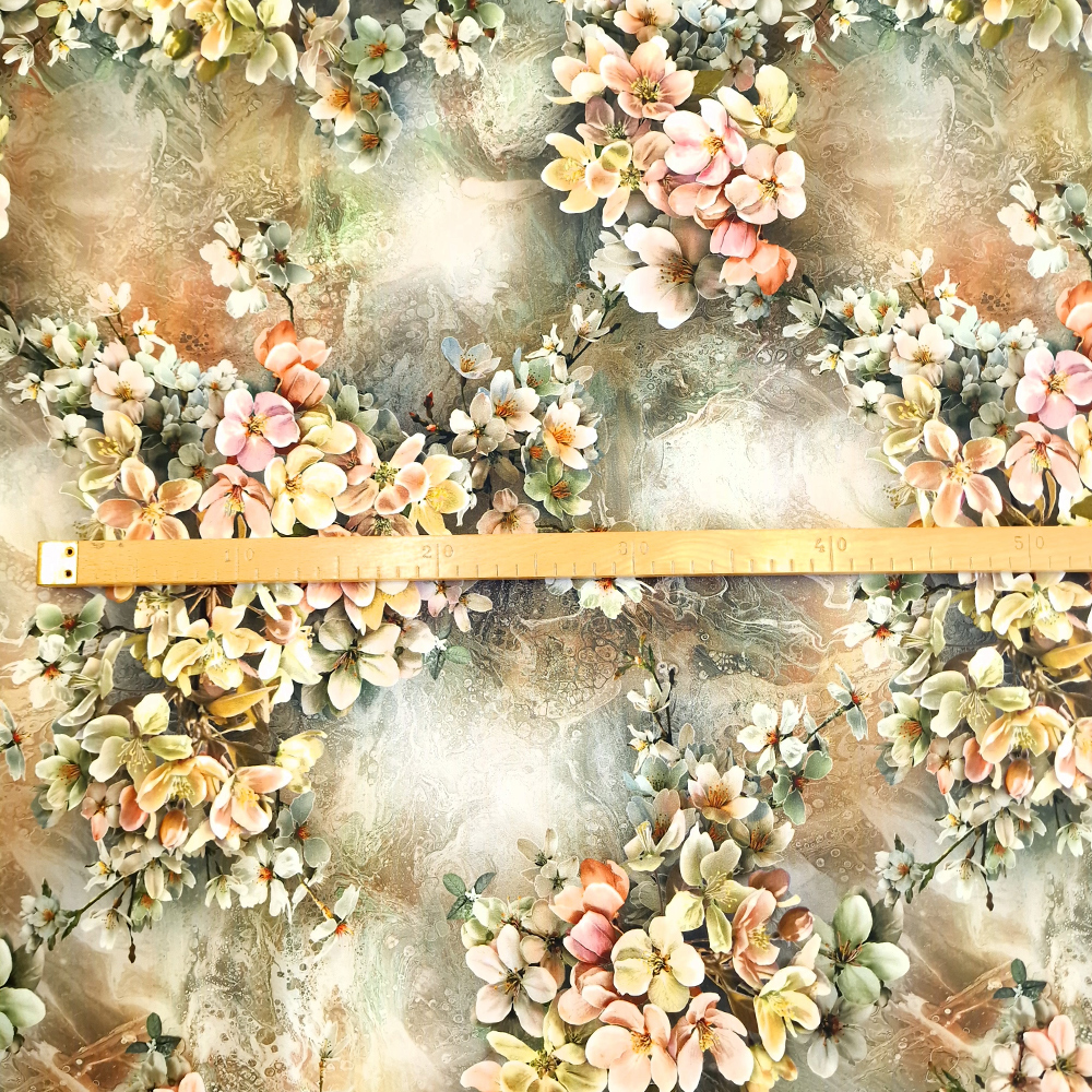 satén pastelové květy